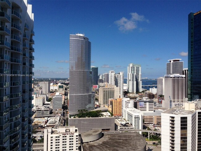 Foto del edificio - 41 SE 5th St