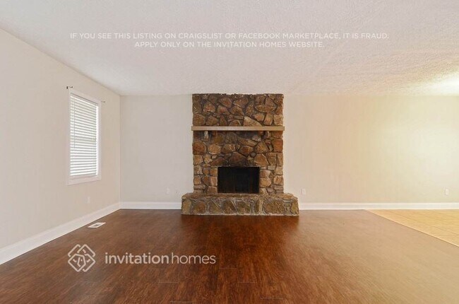 Building Photo - 3421 Stone Ridge Dr