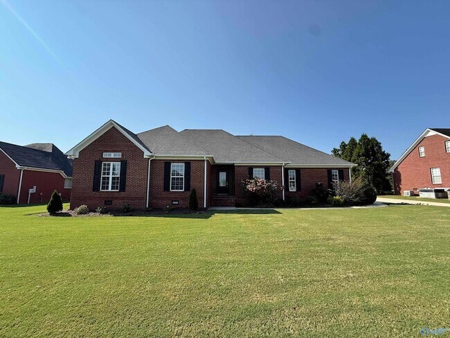 Building Photo - 17916 Remington Dr