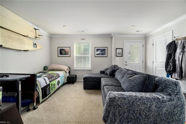 Building Photo - 512 Clara Ln