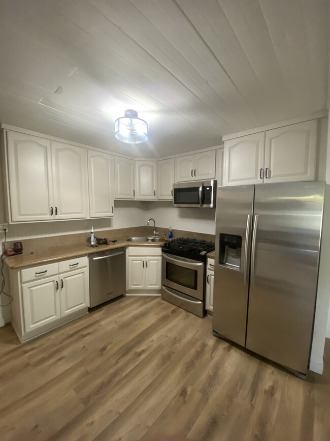 Kitchen - Refrigerator not included - 24815 2nd Ave