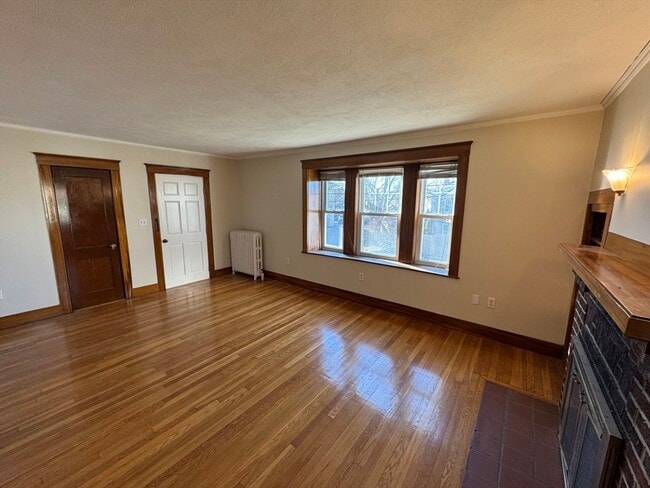 Building Photo - 121-123 Hammond Rd