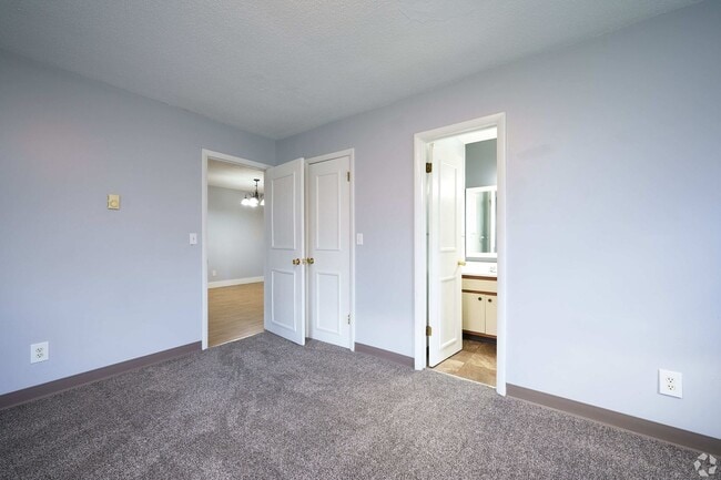 Interior Photo - Ontario Village Apartments - Deluxe  2 Bedroom, 1 & 2 bath , Furnished  Apartment Options