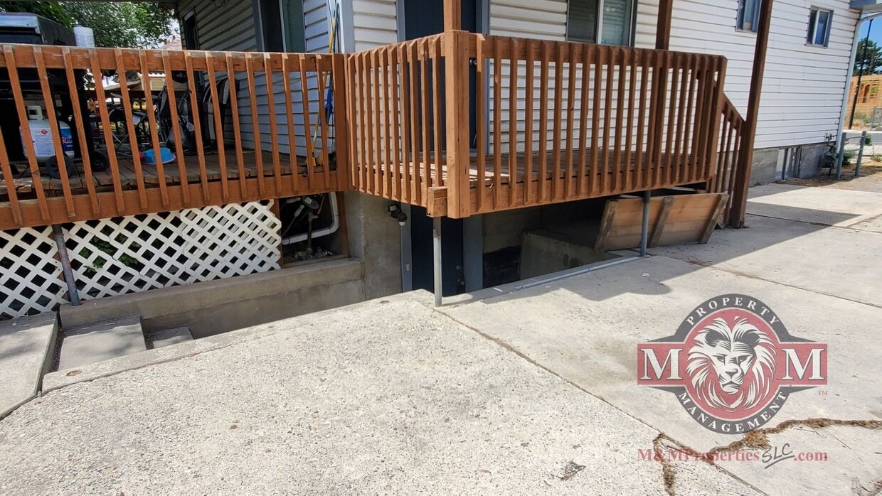 Photo - 133 W Cottage Ave**