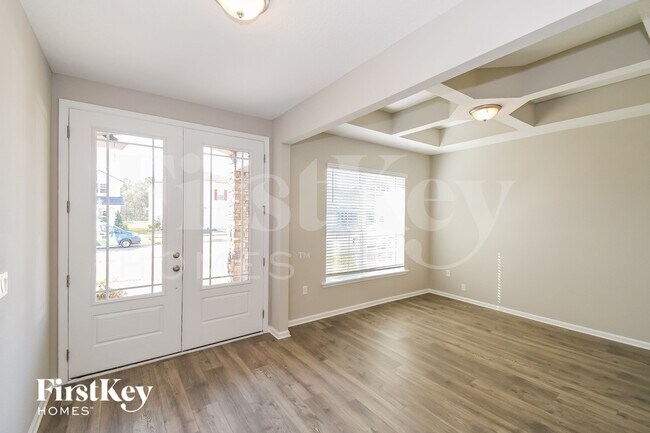 Foto del edificio - 2721 Copperwood Ave