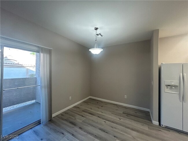 Foto del edificio - 855 N Stephanie St