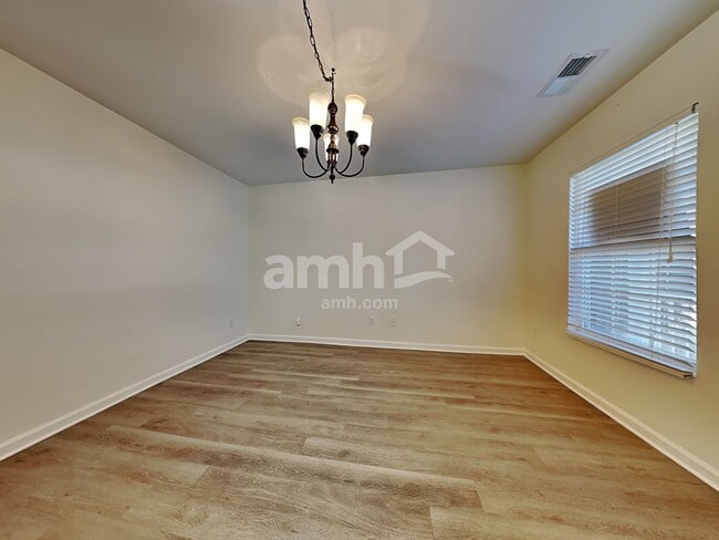 Foto del edificio - 8834 Kirkville Ln