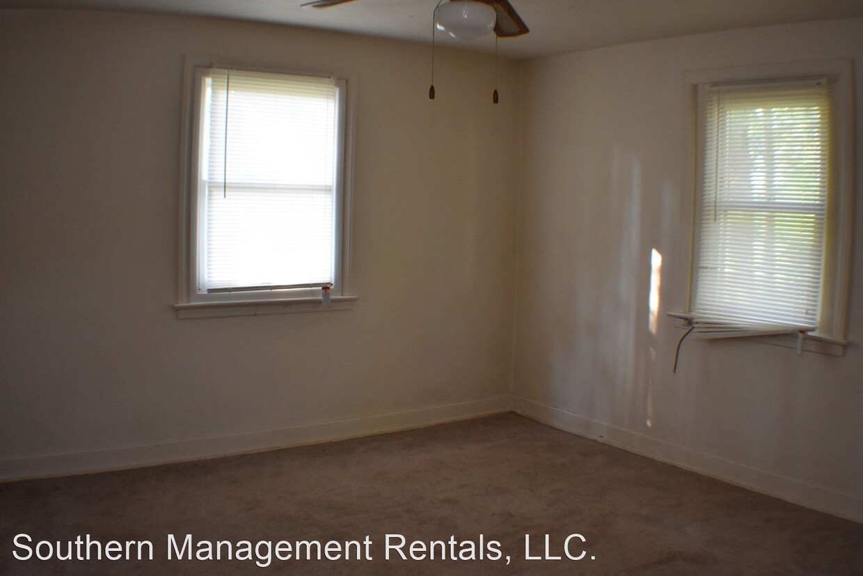 Building Photo - 2 br, 1 bath House - 128 N Forrest Street