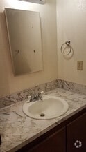 Building Photo - 695 4th St