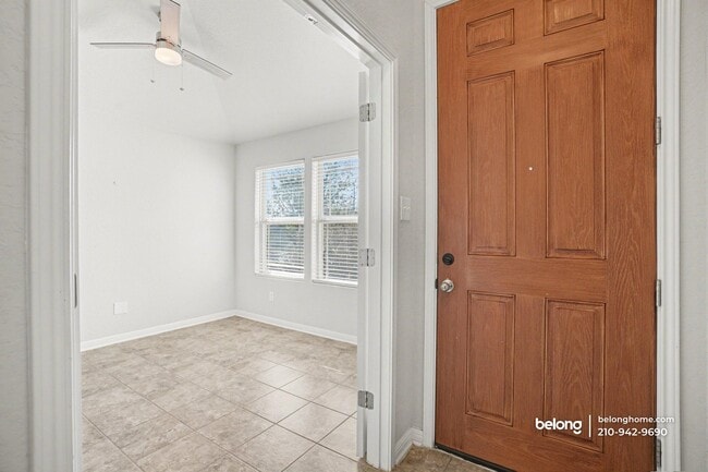 Building Photo - 11311 Silver Rose