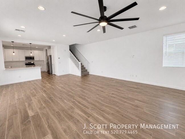 Foto del edificio - 3347 South Lily-