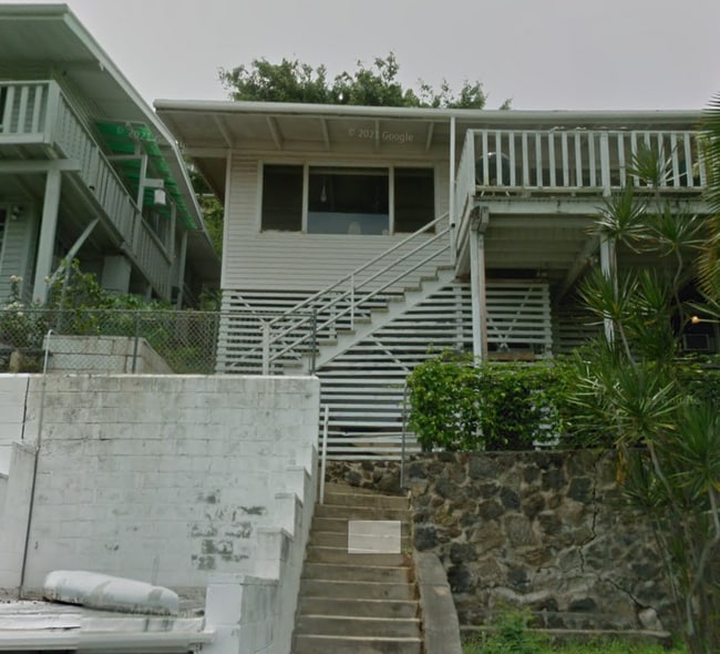 Building Photo - 4460 Wahinekoa Pl