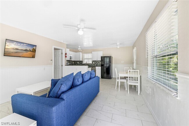 Foto del edificio - 2818 Shoreview Dr