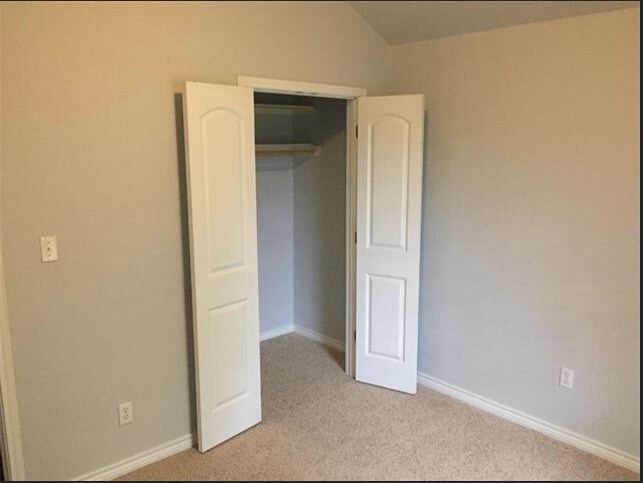 Foto del interior - 111 N Dixie St