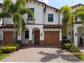 Building Photo - 8841 NW 103rd Ave