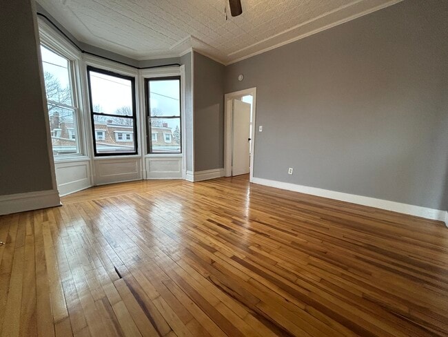 Building Photo - 84 Vliet St