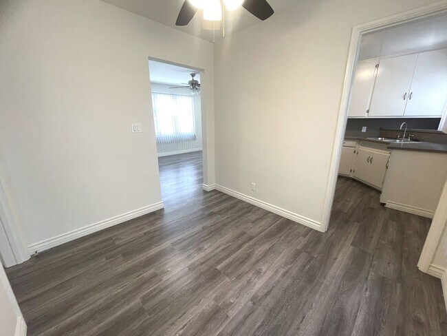 Foto del edificio - 3757 S Bentley Ave