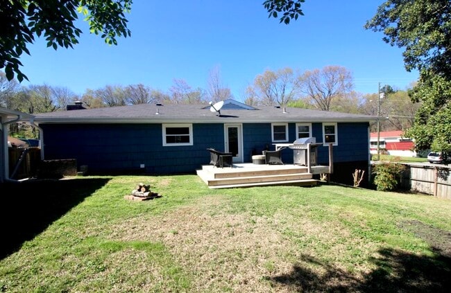 Building Photo - 3342 Black Oak Cir