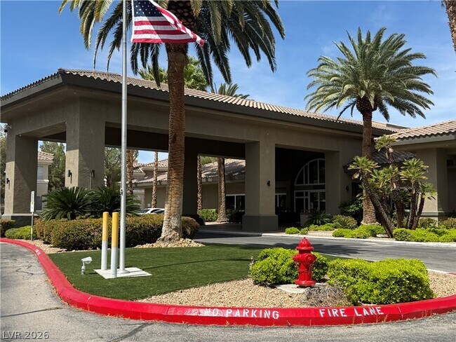 Foto del edificio - 9050 W Warm Springs Rd