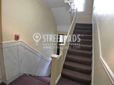 Foto del edificio - bedroom in Boston MA 02134
