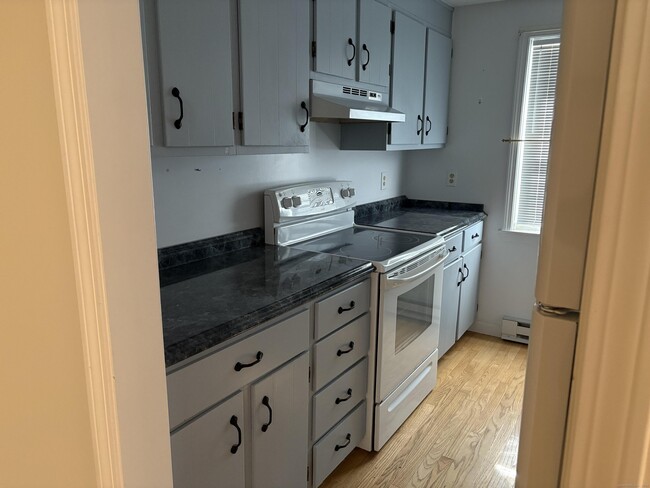 Building Photo - 15 Patriots Square