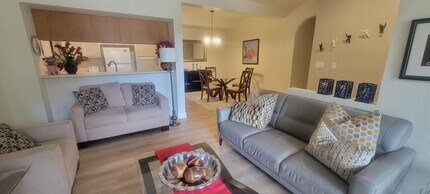 Building Photo - 1304-9708 E Via Linda Via