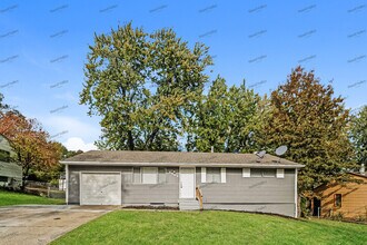 Building Photo - 8506 Crystal Ave