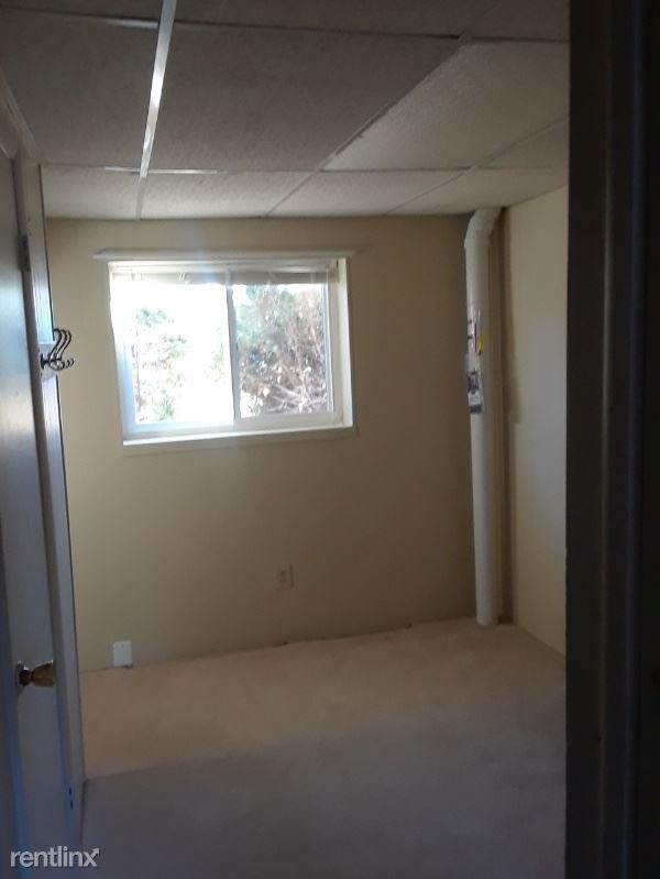 Building Photo - 2 br, 1 bath Apartment - 512 Galaxy Ct