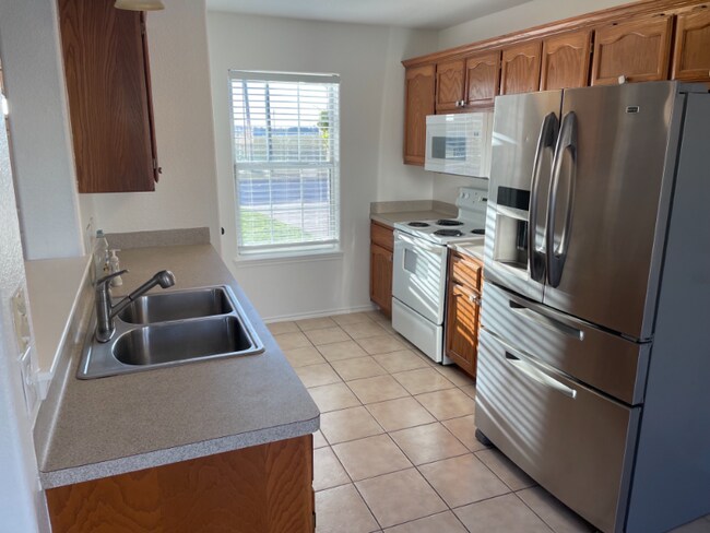 Foto del edificio - 2404 Thomas St