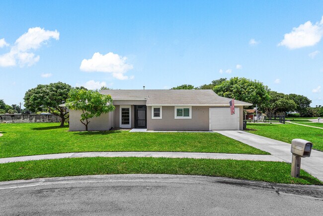 Building Photo - 6098 Winding Brooke Way