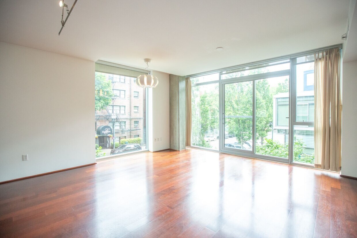 1221 SW 10th Ave Unit 214, Portland, OR 97205 Condo for Rent in