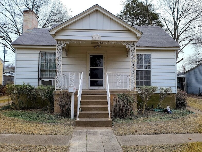 Primary Photo - 3515 Fairview Ave