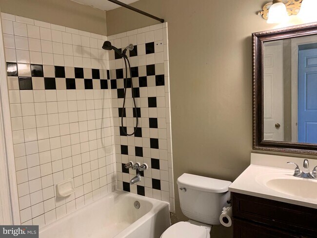Building Photo - 7908 Brighton Way