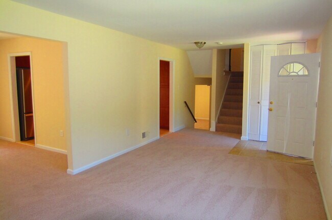 Building Photo - Coming Soon - Fabulous Detached Home in Robinson HS Pyramid!!