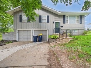 Building Photo - 9710 E 50th St