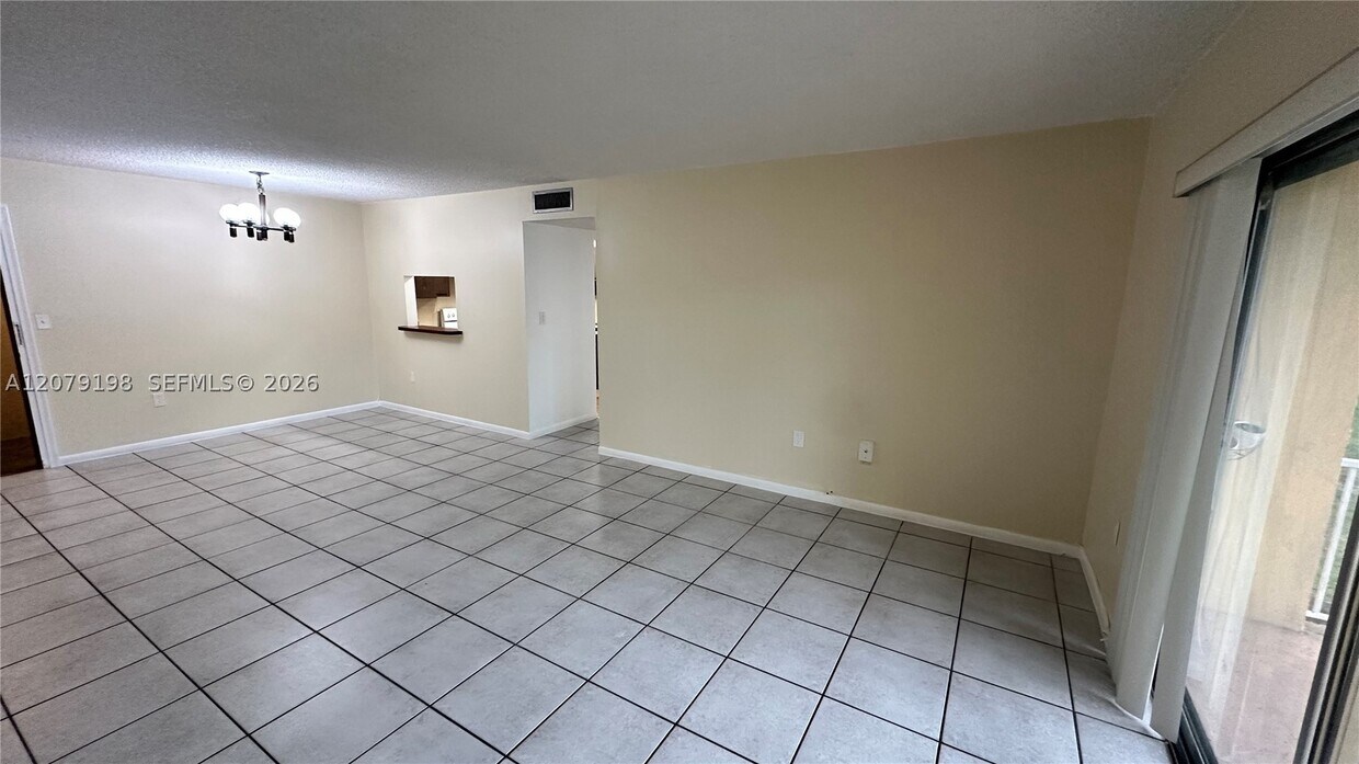 Building Photo - 13700 SW 62nd St