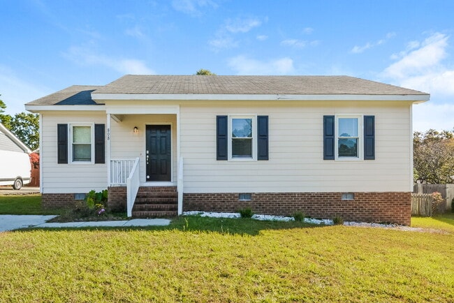 Building Photo - 808 Hepplewhite Ct