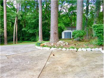 Building Photo - 2656 Westchester Dr