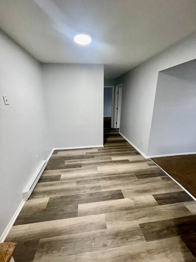 Foto del edificio - 1338 Brooke Park Dr