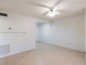 Building Photo - 3360 SW 6th St