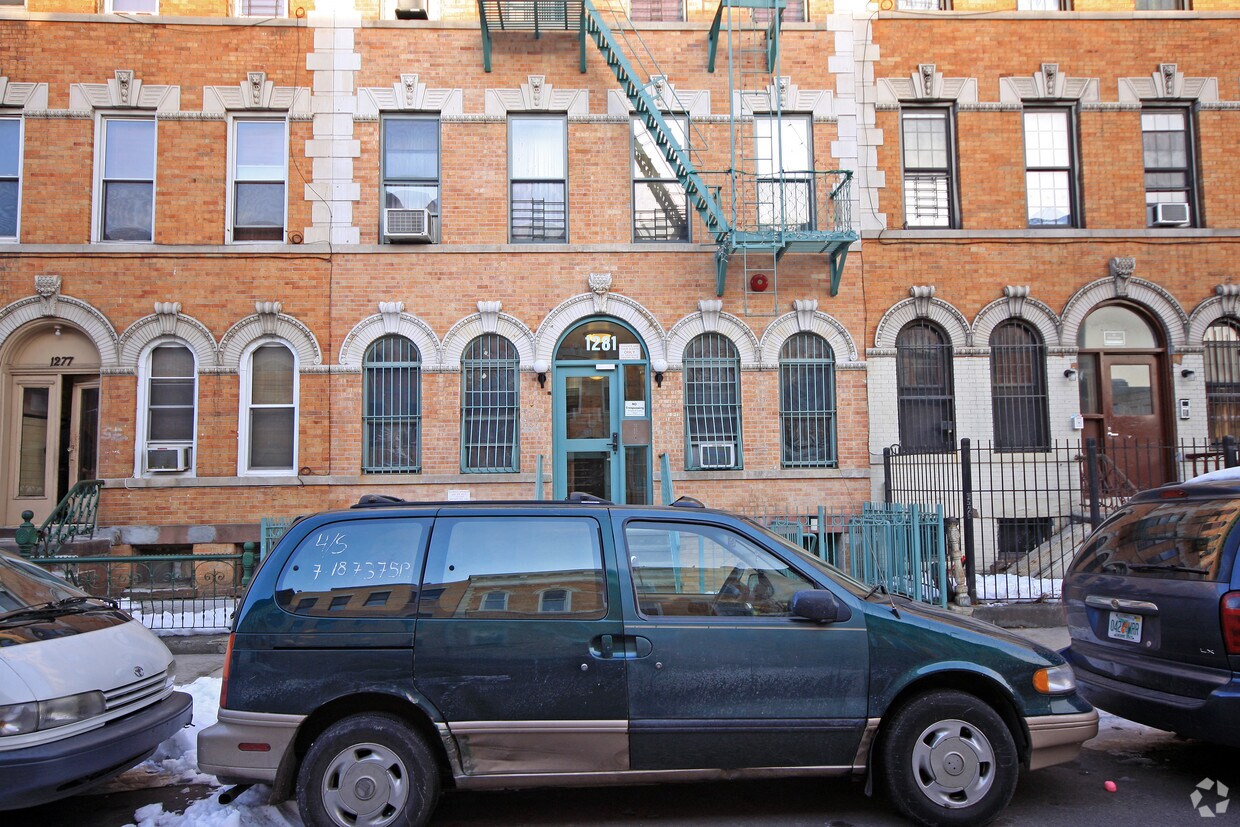 Foto del edificio - 1281 Decatur St