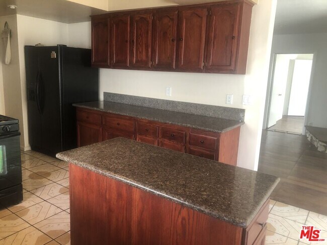 Foto del edificio - 8159 Aldea Ave