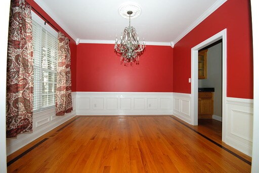 Building Photo - 313 Ashworth Dr