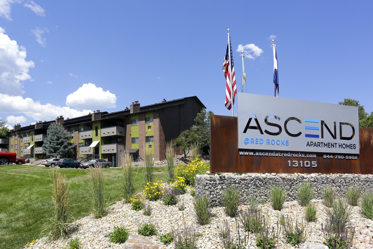 Ascend At Red Rocks Apartments Lakewood Co Apartments Com