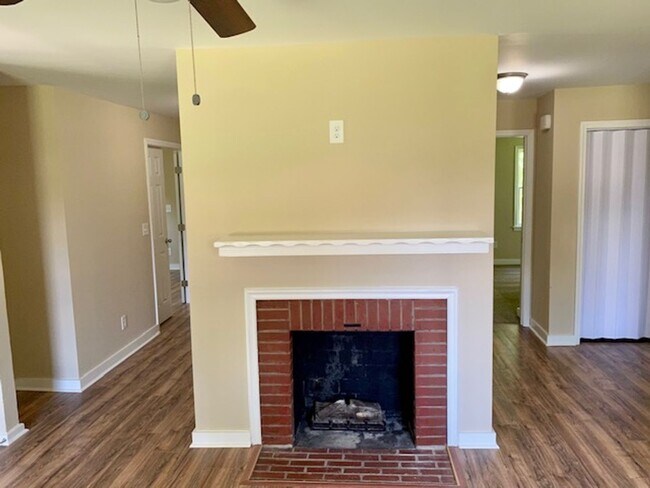 Foto del edificio - 2112 Sycamore St SW