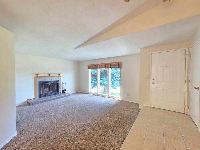 Foto del edificio - $2,495 - 4 Bed / 2 Bath Beautiful Home in Indian Trail