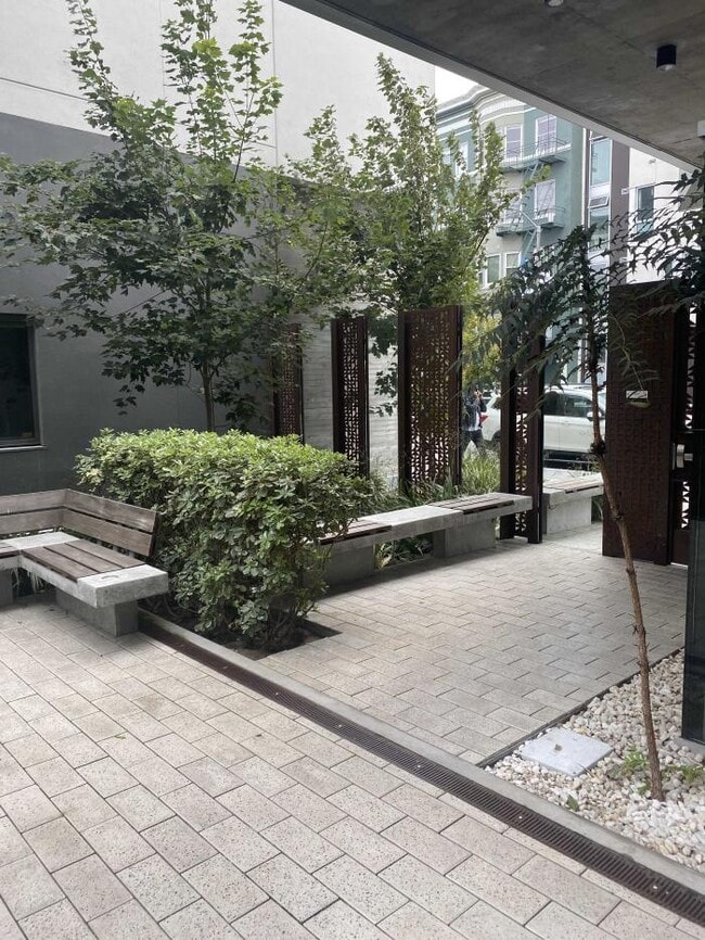 Building Photo - 1 bedroom in San Francisco CA 94102
