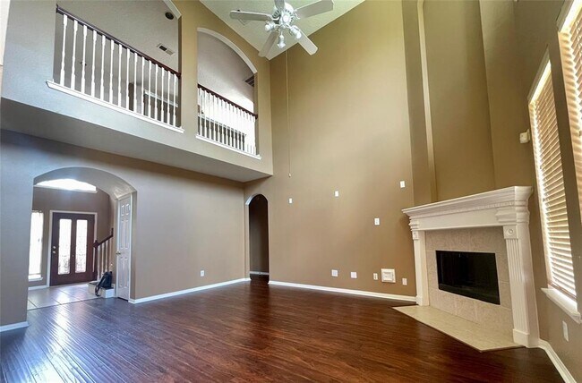 Building Photo - 4703 Zachary Ln