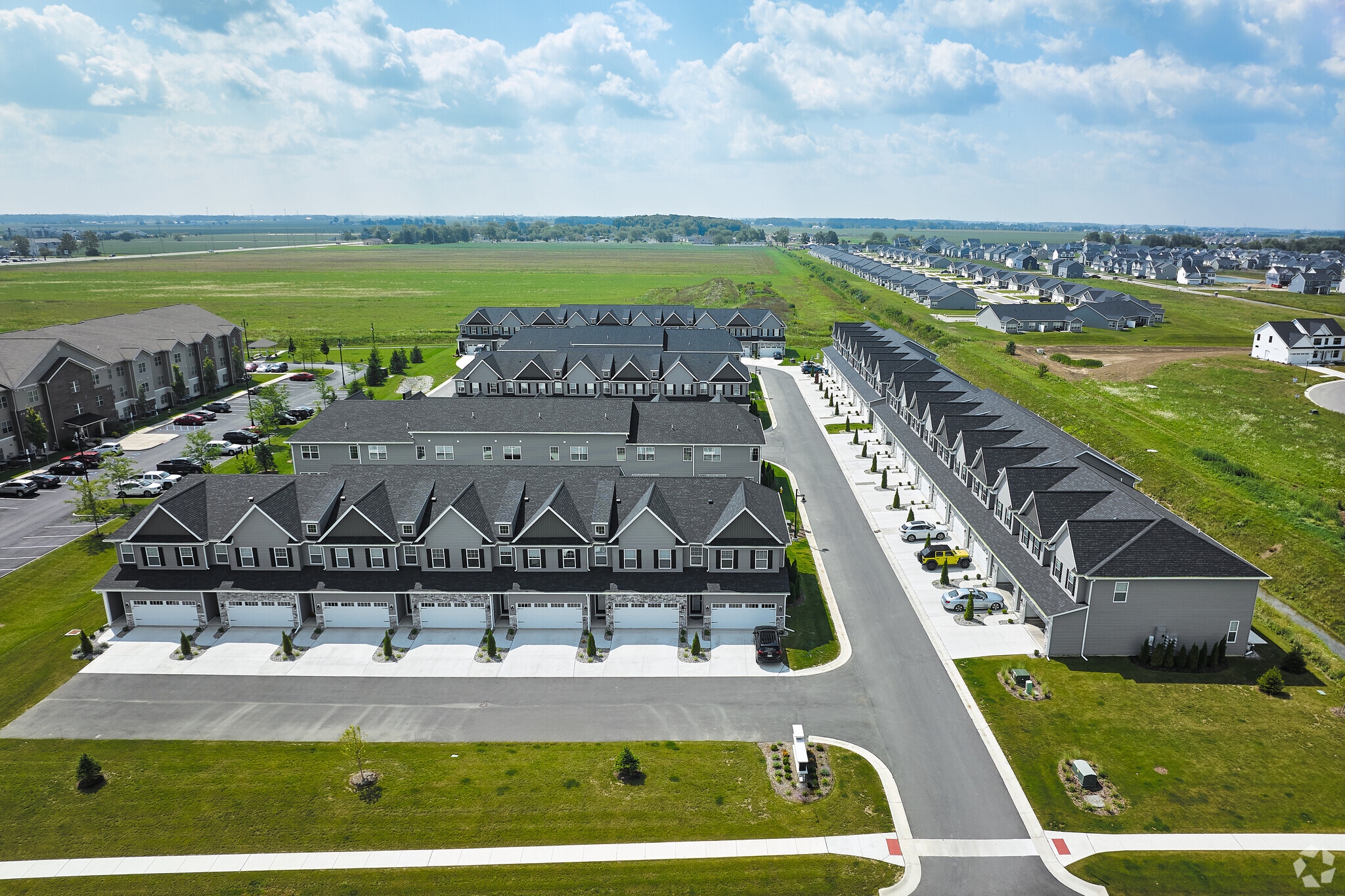 Harbor Town Townhomes – photo 4