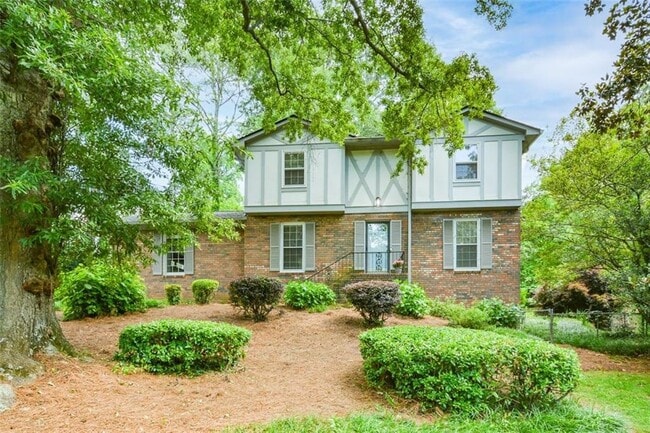 Building Photo - 435 Stonebridge Dr